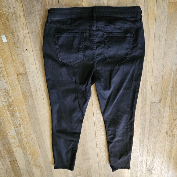 Old Navy Super Skinny Black jeans size 16P - Picture 6 of 6